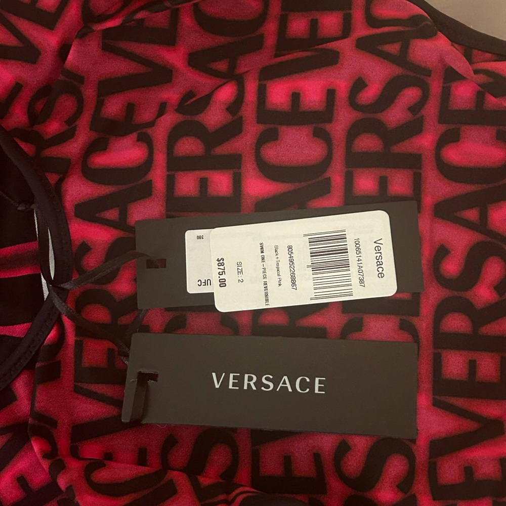 🎉HP🥰Versace Miranda one-piece Swimsuit NWT - Picture 8 of 8